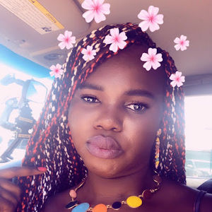Meet your Posher, Esther